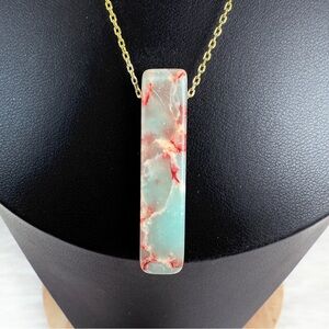 Stunning Goldtone and Multicolor Floral Gemstone Pendant Necklace